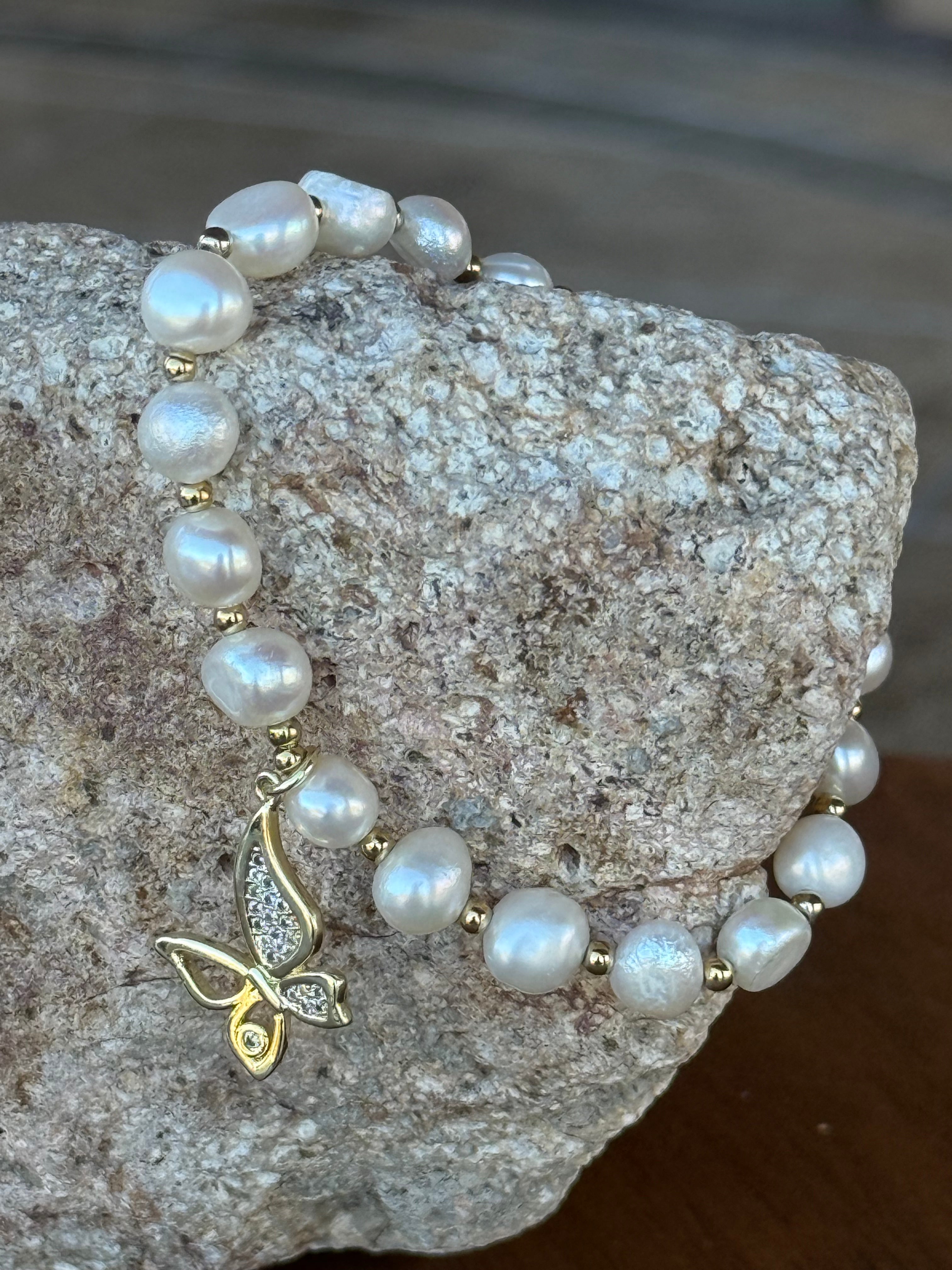 Freshwater Pearl Bracelet with Crystal Butterfly Charm