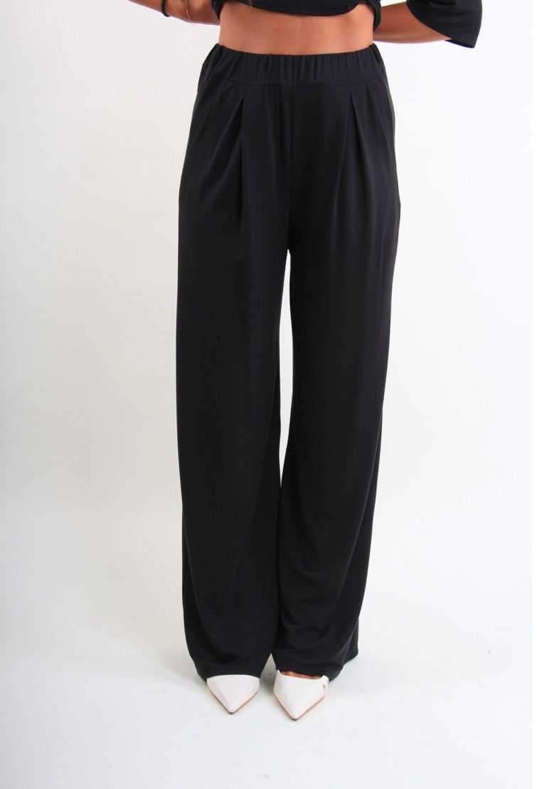 The Relaxed Elegance Pant
