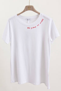 “Te Quiero Mi Amor” Embroidered Tee