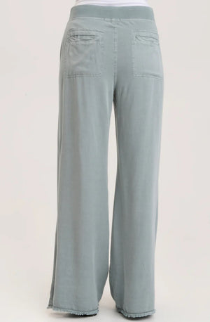 Drew Drop Twill Beach Trouser