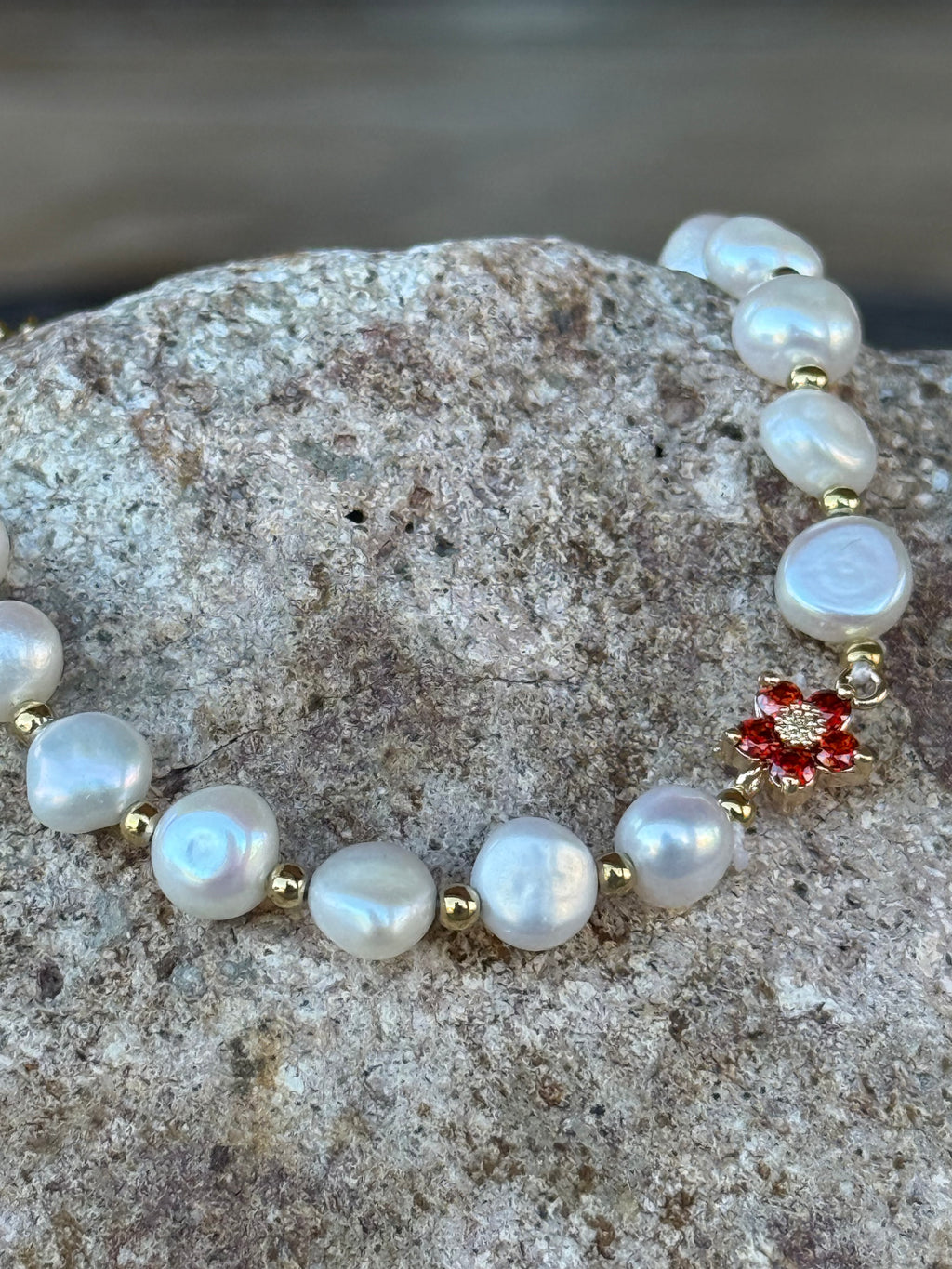 Enchanting Pearl Bracelet