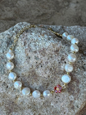 Enchanting Pearl Bracelet A