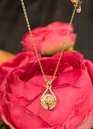 FUYU PEARL TEAR DROP NECKLACE