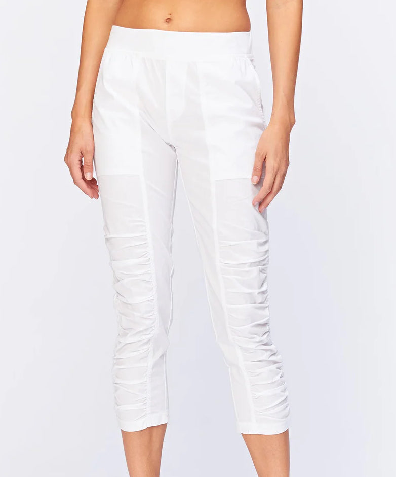 Wearables Geyser Crop Pants White