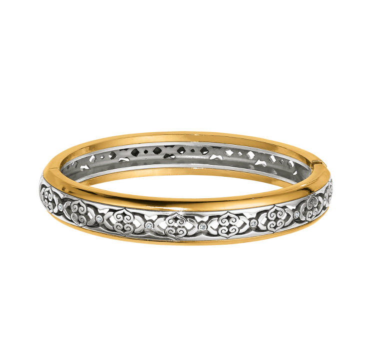 Intrigue Bangle Jf5862