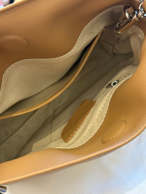 Minimum Drawstring Crossbody