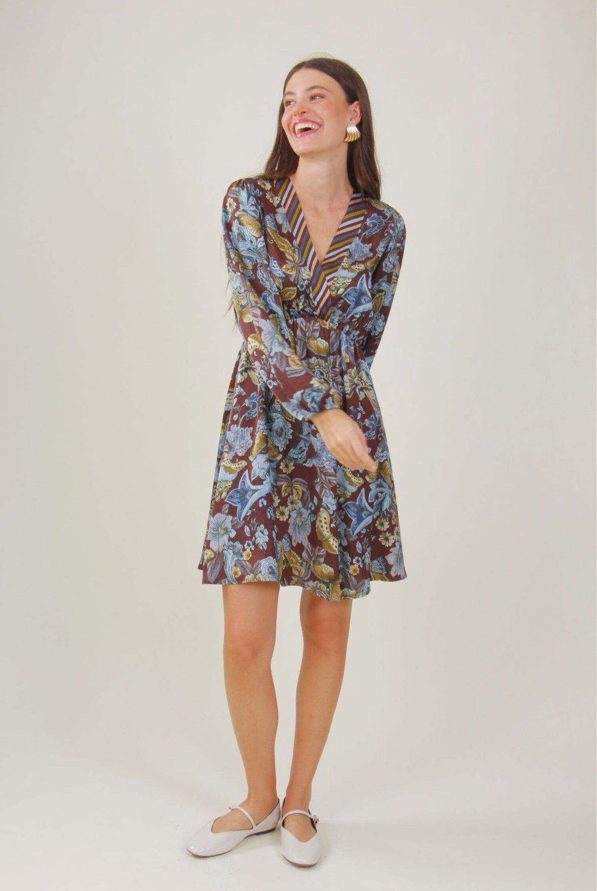 V-Neck Blue and Brown Floral Long Sleeve Dress