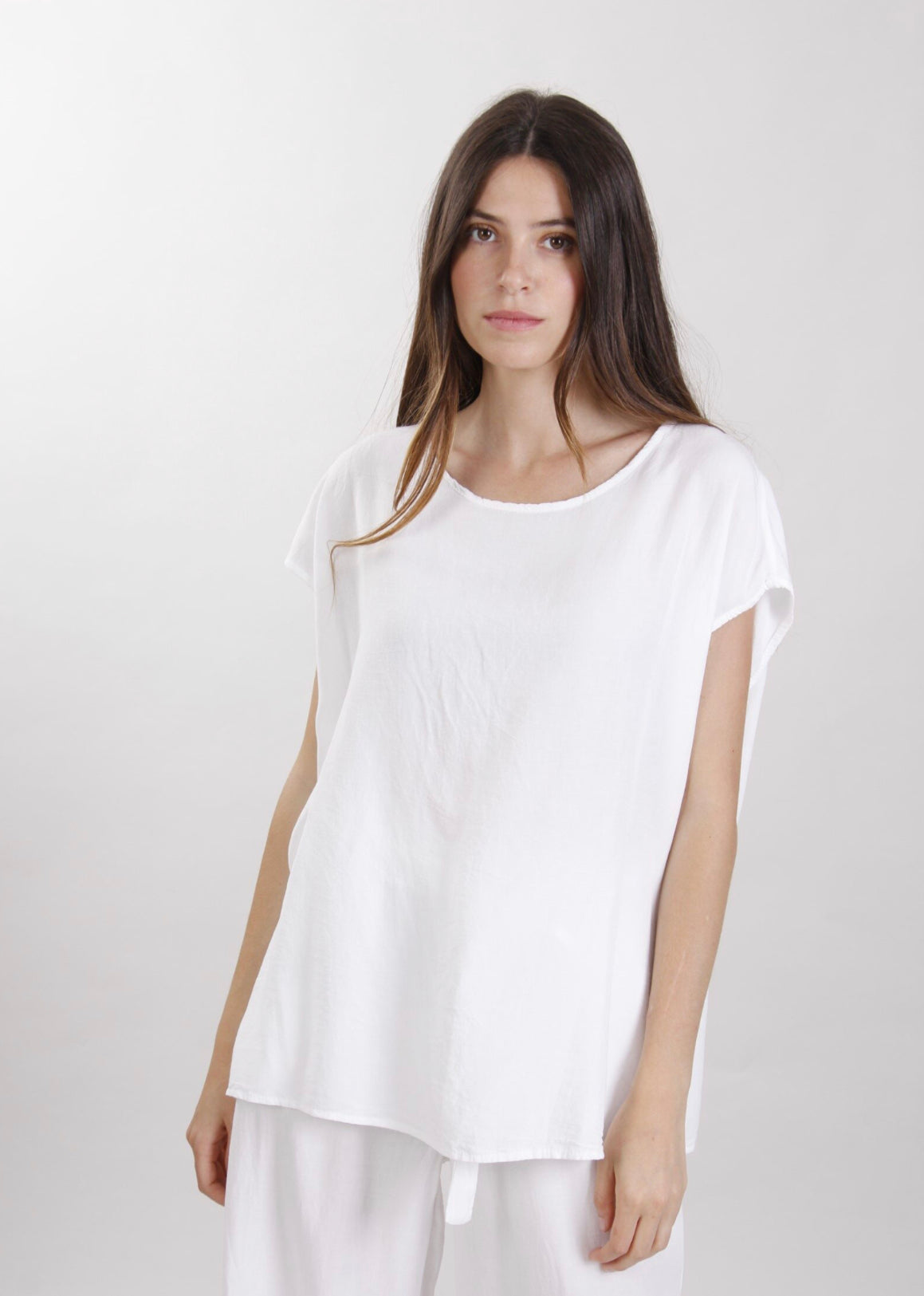MYOM 23091 BACK BUTTON BLOUSE BLANCO