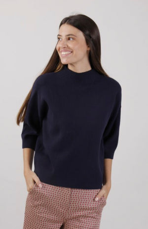 MYOM M8672-80 3/4 Sleeve Sweater