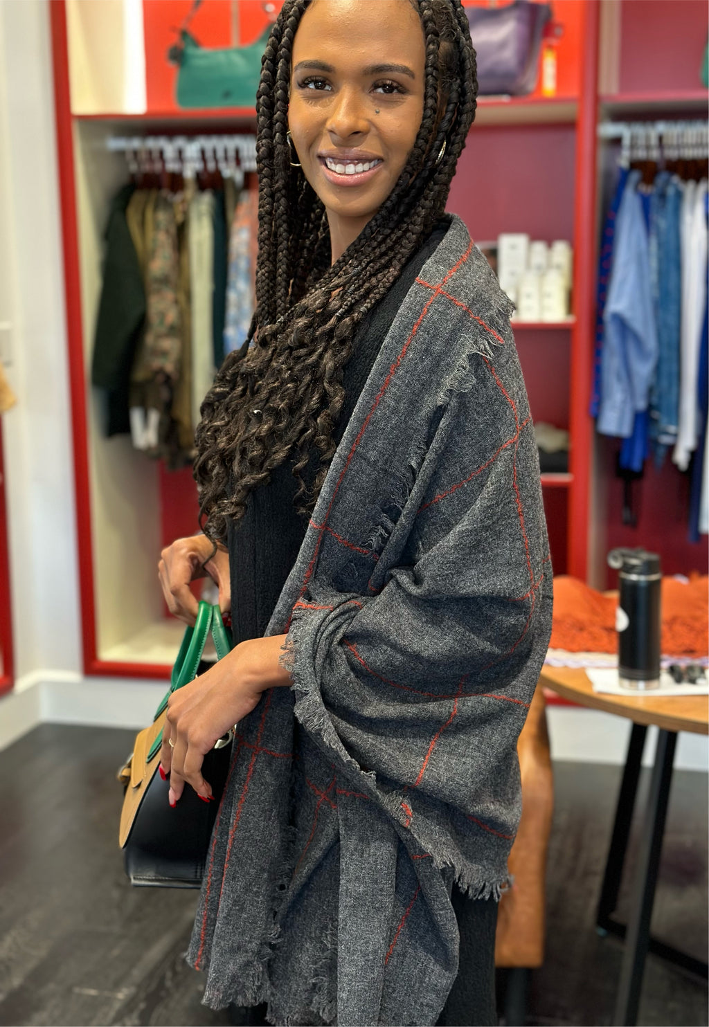 ESTE WOOL WRAP GREY