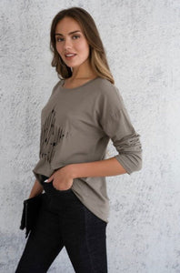 VENT SHREDDED STAR LONG SLEEVE