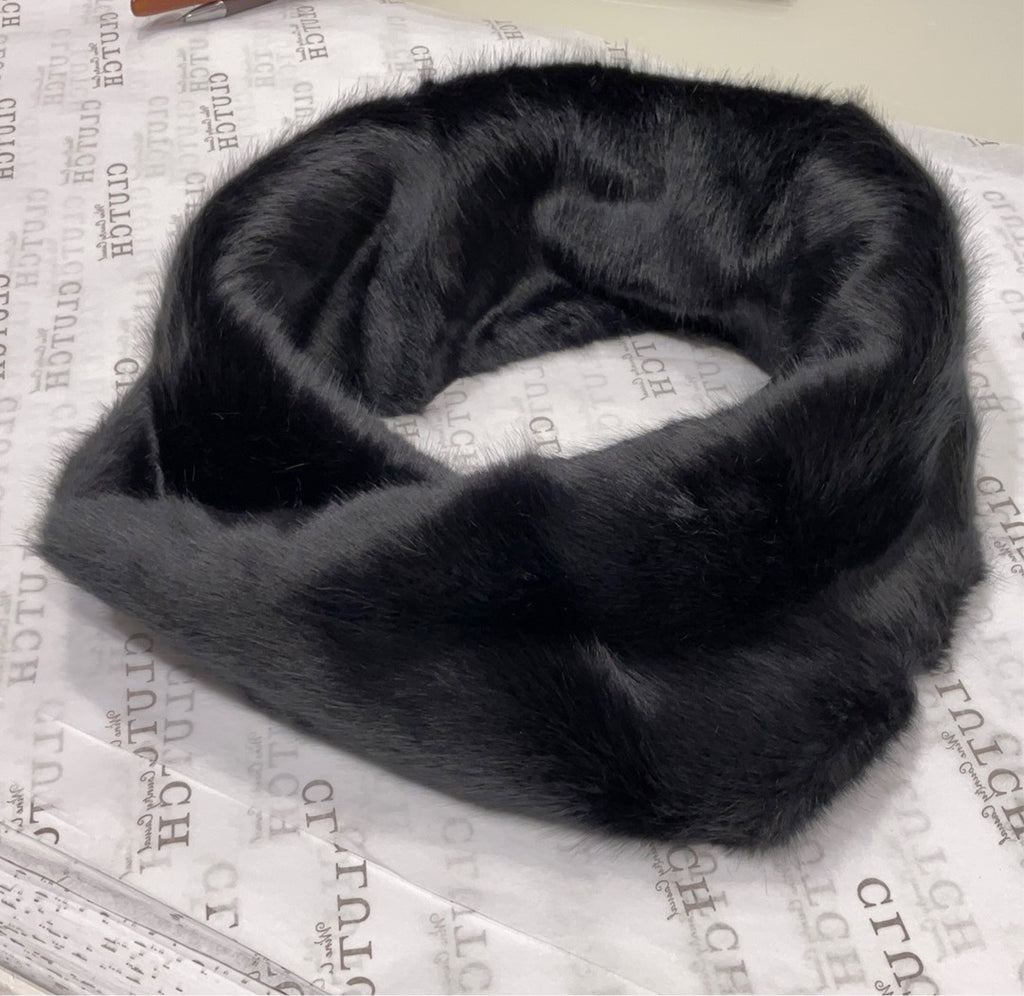 Black Faux Fur Ring Scarf